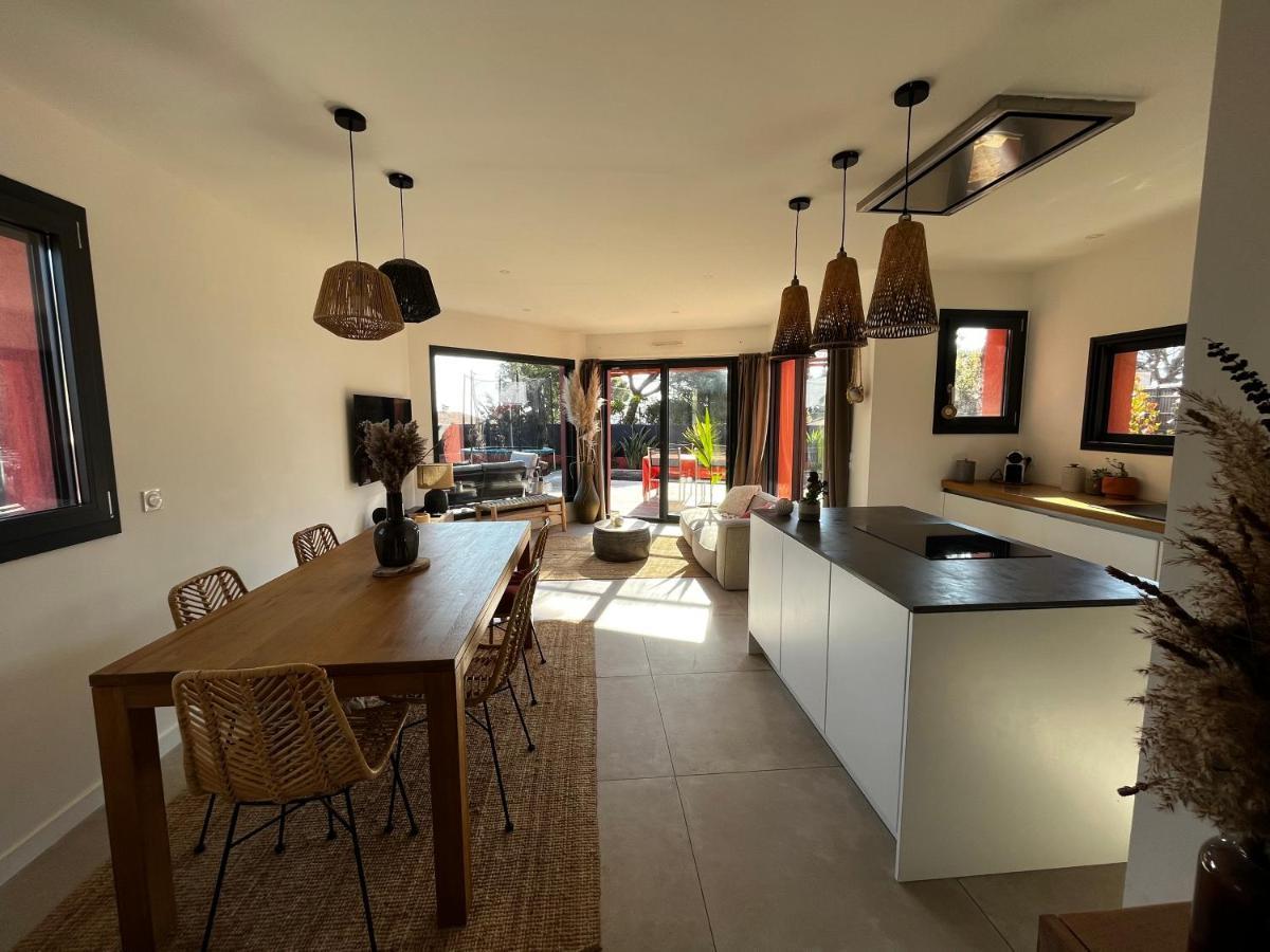 Villa Uvea Saint Aygulf Exteriér fotografie